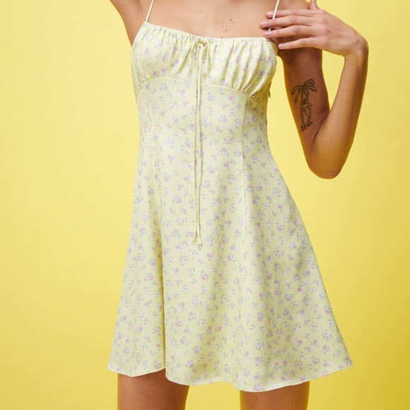 Zara Dresses & Skirts - Zara Satin Effect Print Dress in Yellow Floral